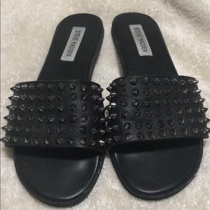 Steve Madden black slides size 7.5